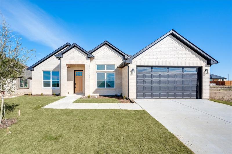 703 Bass Lake Lane, Cleburne, TX 76033 for Sale