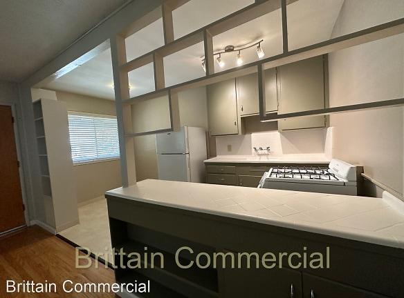 2508 L St - Sacramento, CA 95816 - Home For Rent