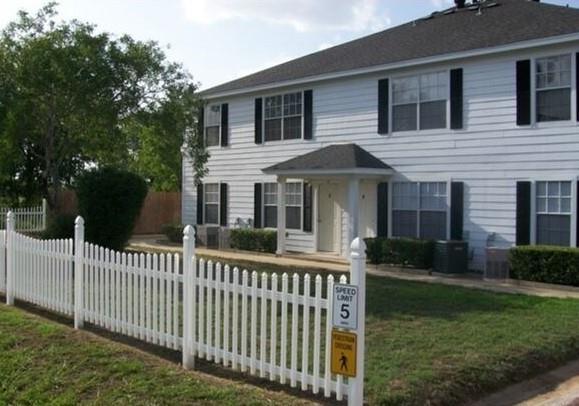 516 Hollyhock St #26, Prairie View, TX 77484 for Rent