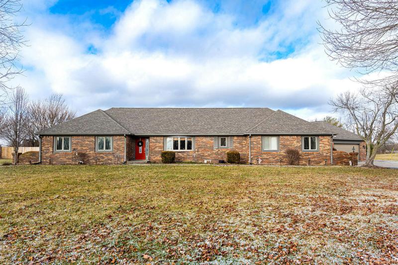 978 W 600 N, Whiteland, IN 46184 Single Family Residence For Sale  MLS# 21960087