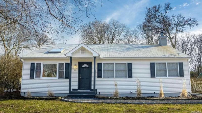 40 KYLE RD, Hampton Bays, NY 11946 Single Family Residence For Sale  MLS# 3522175