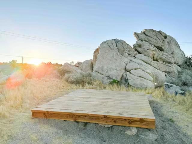 5564 Old Woman Springs, Yucca Valley CA 92284 for Sale