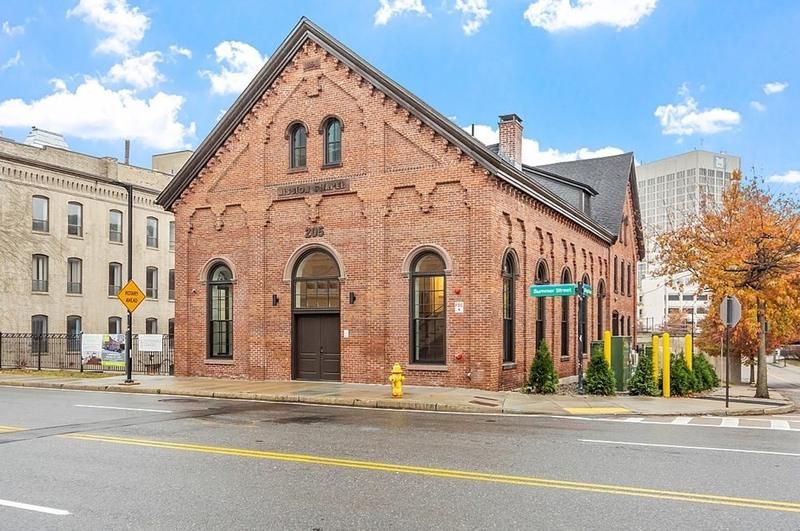 205 Summer #3, Worcester, MA 01604 - MLS 73186400 for Rent