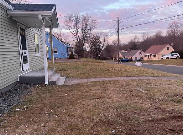 171 Markham St - Middletown, CT 06457 - Home For Rent