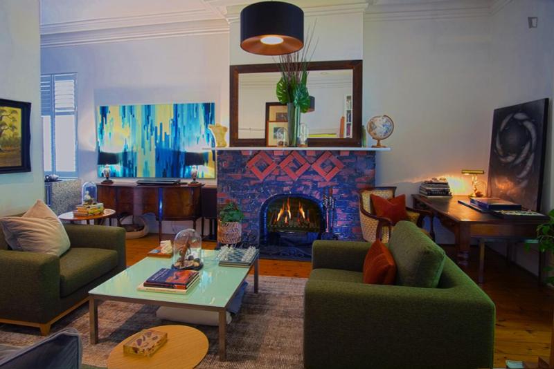 Victorian Heritage 1-bedroom Mansion apartment in St Kilda for Rent