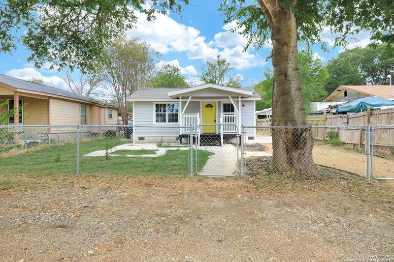 8707 LUDTKE AVE, San Antonio, TX 78221-3222 for Sale