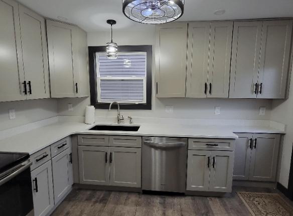 908 Weschler Ave - Erie, PA 16502 - Home For Rent