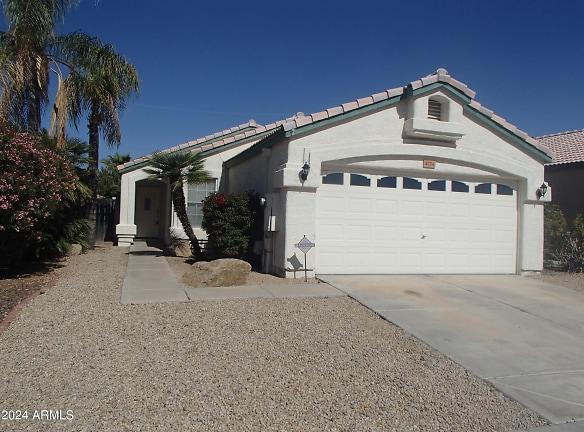 4774 E Charleston Ave - Phoenix, AZ 85032 - Home For Rent