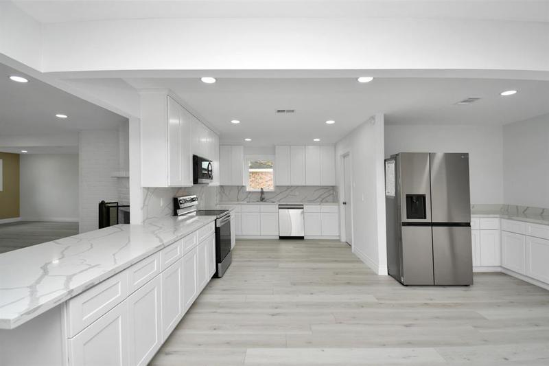 10510 Offer Dr, Houston, TX 77031 for Sale