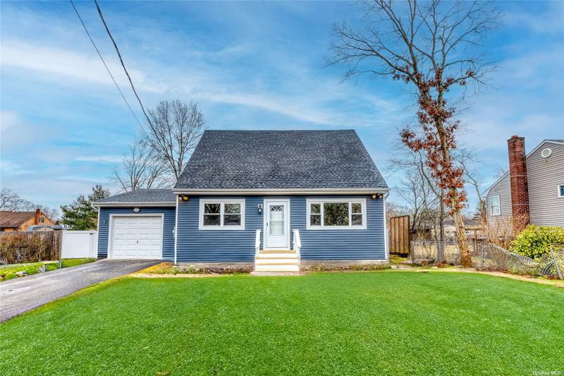 267 North Titmus Drive, Mastic, NY 11950 for Sale