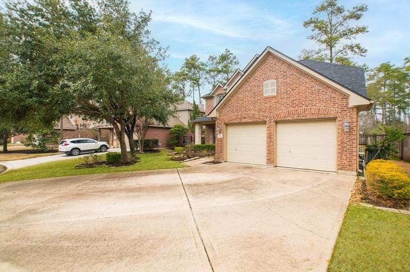 2 Pleasant Point Pl, The Woodlands, TX 77389 - MLS 32763013 for Rent