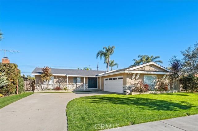 16562 Monroe, Huntington Beach CA 92647 for Sale