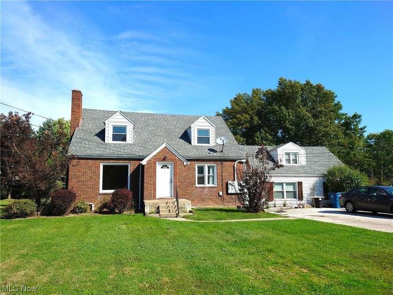 1320 W Montrose, Youngstown, OH 44505  623870659 for Sale