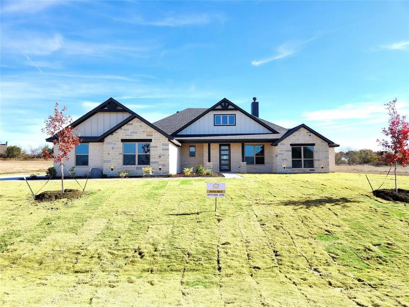 1317 Eagle Dr, Weatherford, TX 76085 for Sale