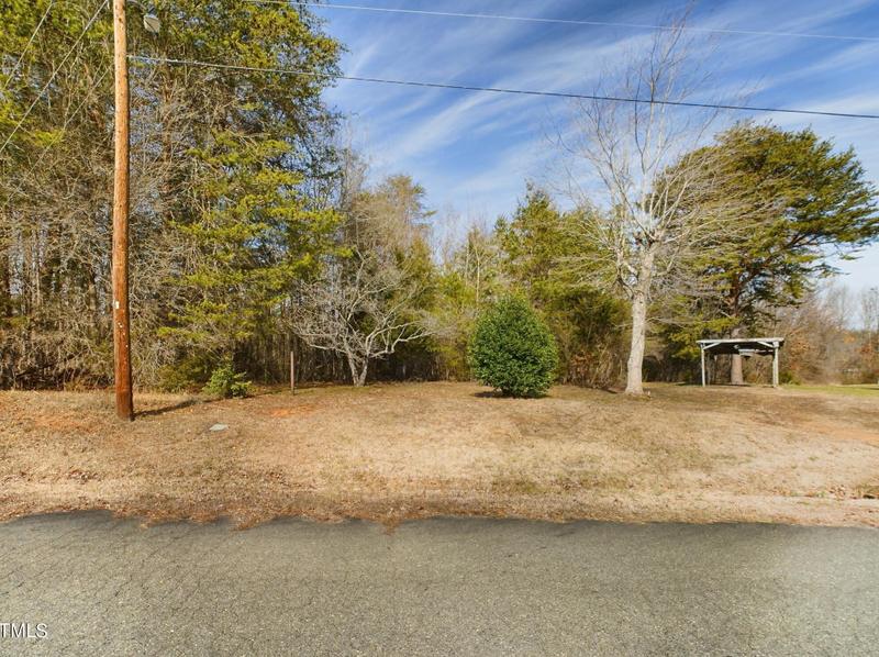 2763 Green Level Loop Rd, Haw River, NC 27258 - MLS 10009392 for Sale
