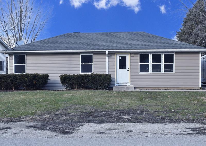 171 W Lincoln St, Seneca, IL 61360 - MLS 11955984 for Sale