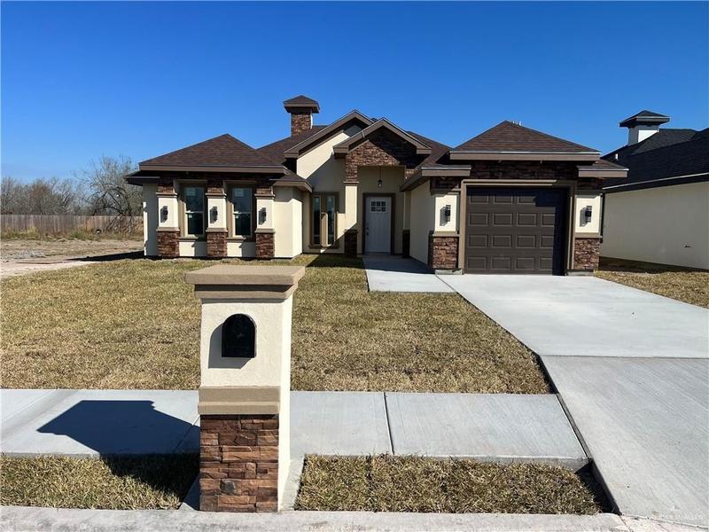 618 Tower Oak Drive, Alamo, TX 78516 for Sale