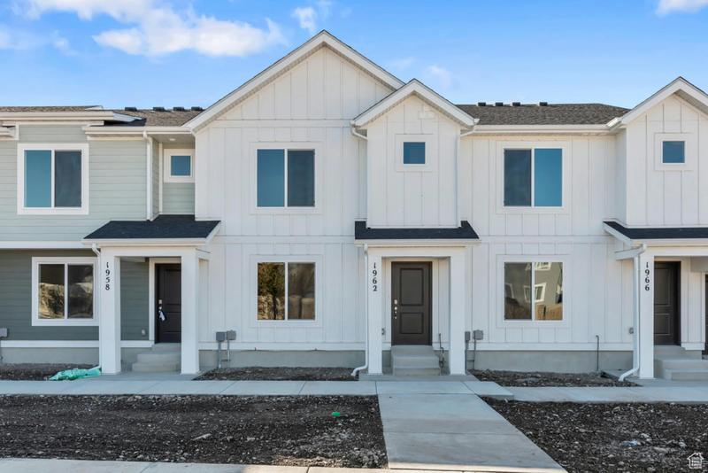 8730 W ALLUVIAL DR # 1531, Magna, UT 84044 Townhouse For Sale  MLS# 1974859