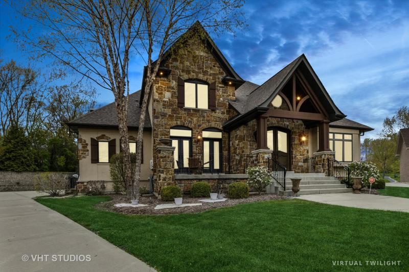 334 North Waynes Court, Palatine, IL 60067 for Sale
