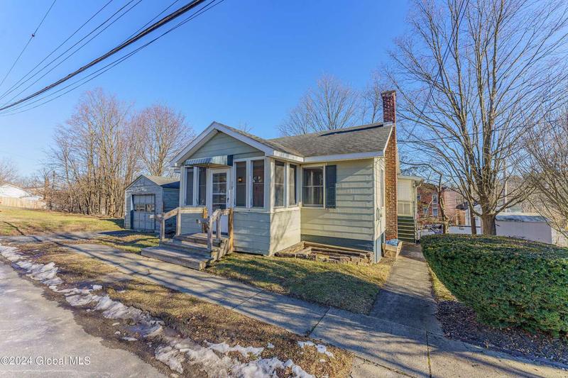 18 Herkimer Street, Victor, NY 12884  624588287 for Sale