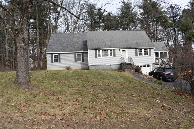 17 Gertrude Road, Windham, NH 03087 for Rent