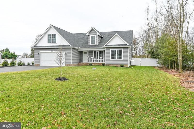 6459 Pleasant Drive, Laurel, DE 19956 for Sale