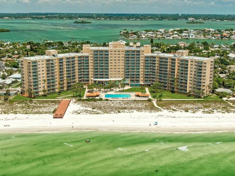 880 Mandalay Ave #C708, Clearwater Beach, FL 33767 - MLS U8229402 for Sale