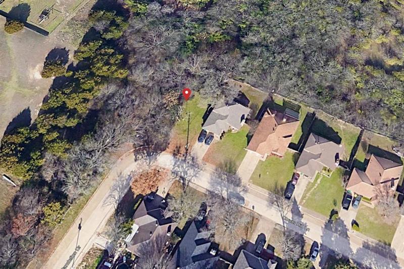 800 Clover Hill Ln, Cedar Hill, TX 75104 for Sale