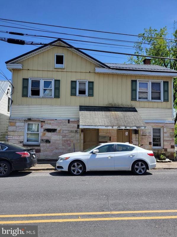 805 Front St, Newton Hamilton, PA 17075 - MLS PAMF2028212 for Sale