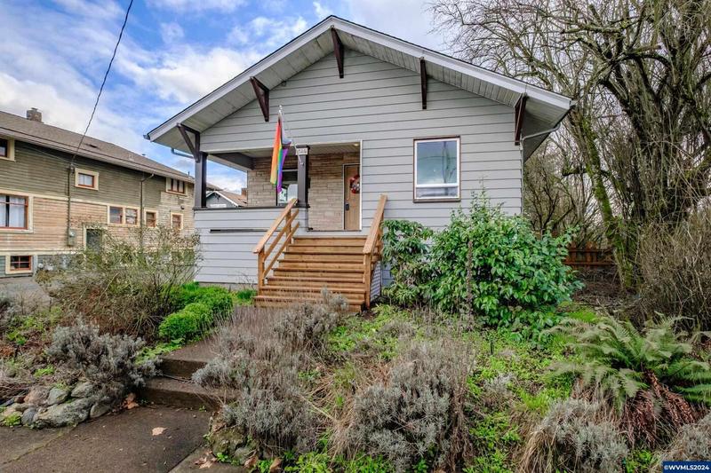 1026 8th Av SW, Albany, OR 97321  623920049 for Sale