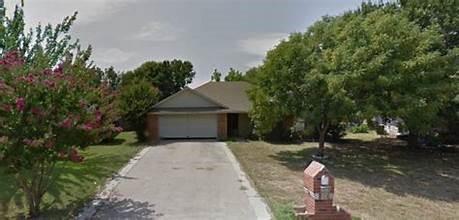 2045 Laney Dr, Sanger, TX 76266 for Sale