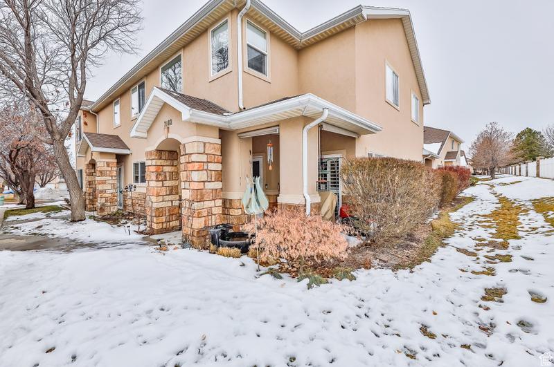 7082 S Kristilyn Ln W, West Jordan, UT 84084 - MLS 1976745 for Sale
