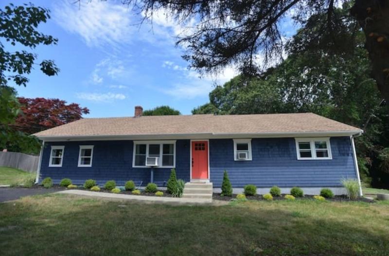 57 Roosevelt Dr Dr, Bristol, RI 02809 - MLS 1347830 for Rent