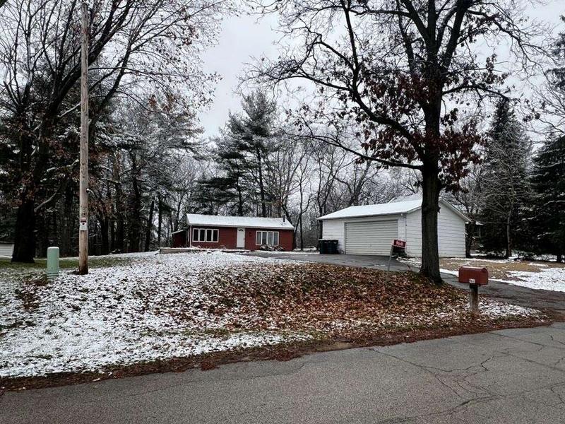 9641 N Staff, Edgerton, WI 53534  612820931 for Sale
