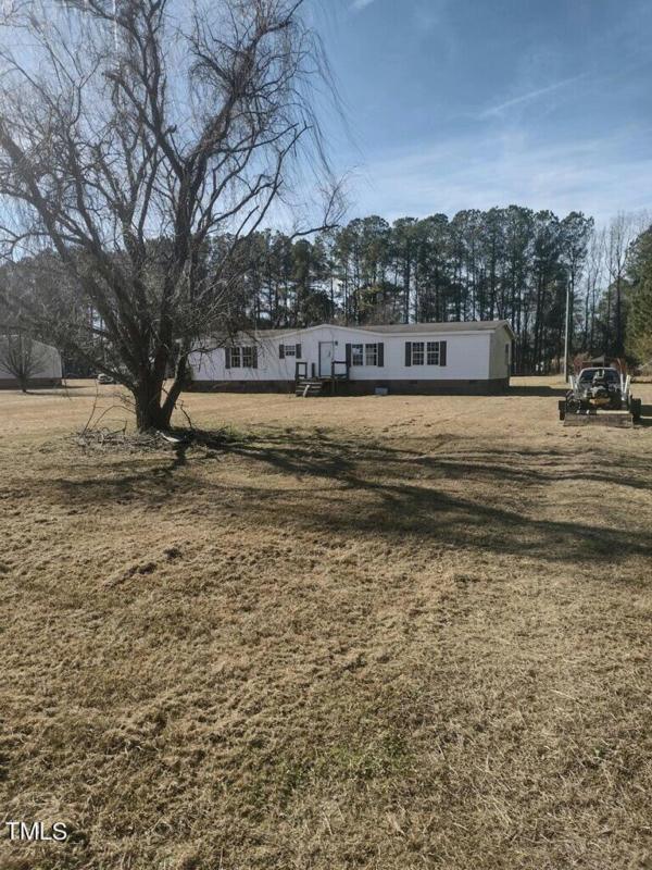136 STABLE RD, Tarboro, NC 27886 Single Family Residence For Sale  MLS# 10006380