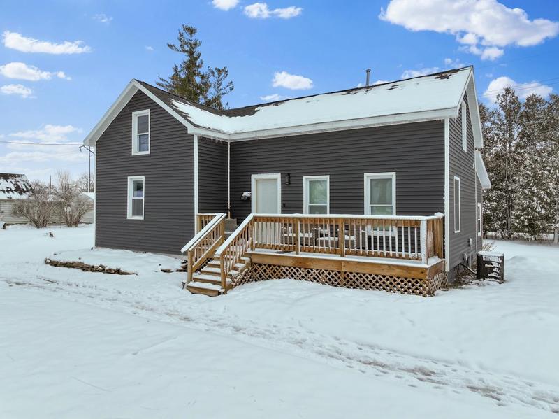 731 Pine Street, De Pere, WI 54115 for Sale