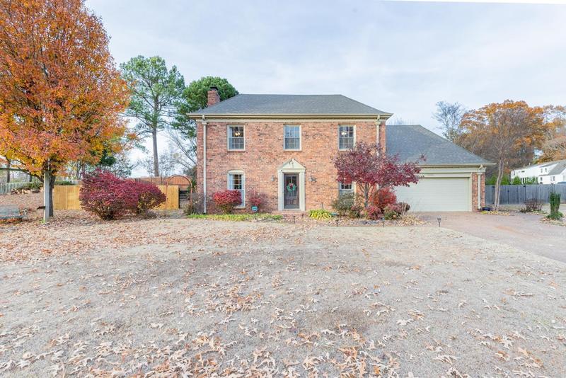 7000 Sunset Place, Germantown, TN 38138 for Sale
