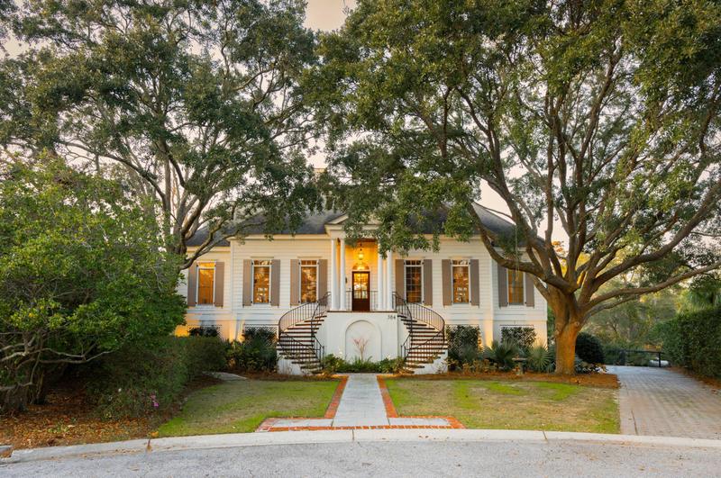 384 Overseer Pl, Mount Pleasant, SC 29464 - MLS 24001608 for Sale