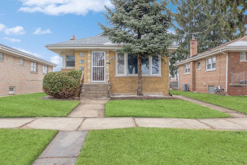 12727 S Page St, Calumet Park, IL 60827  MLS# 11983297 for Sale