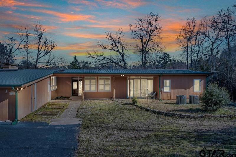 1601 E 6TH ST, Tyler, TX 75701 Single Family Residence For Sale  MLS# 24001486