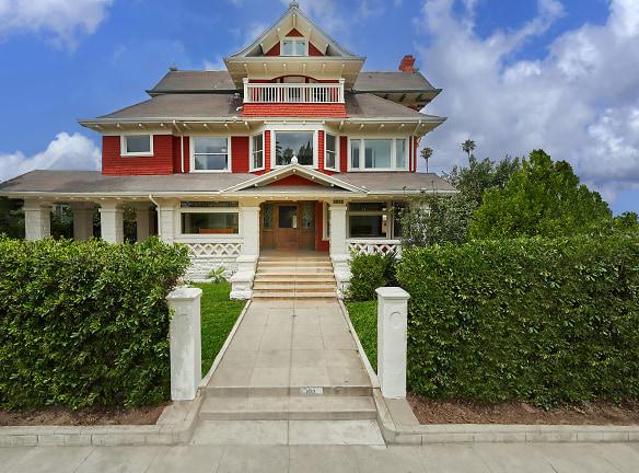 1133 3rd Ave unit 3A - Los Angeles, CA 90019 - Home For Rent
