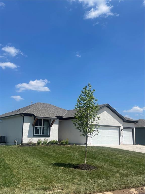 25213 West 148th Place, Olathe, KS 66061 for Sale