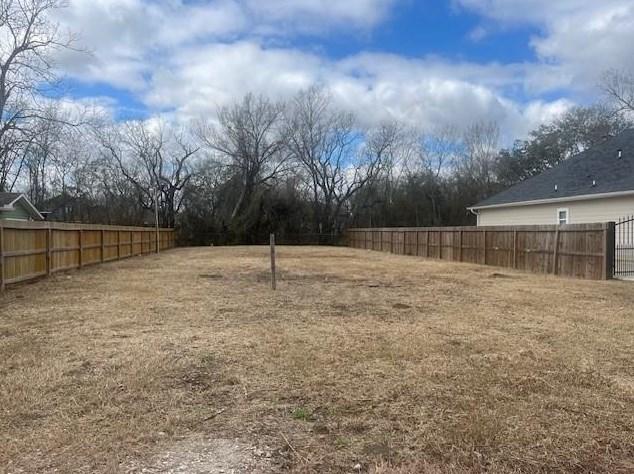114 Weldon St, South Houston, TX 77587 - MLS 67956941 for Sale