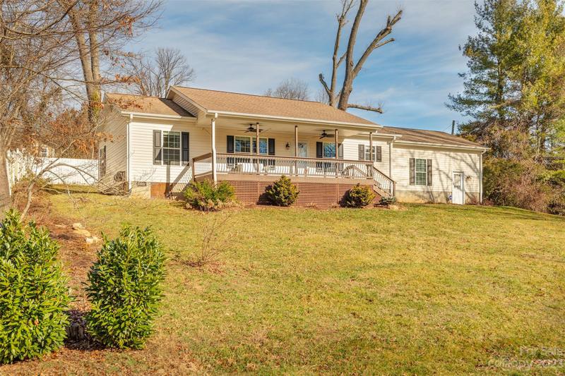 3 Clinton Street, Weaverville, NC 28787 for Sale