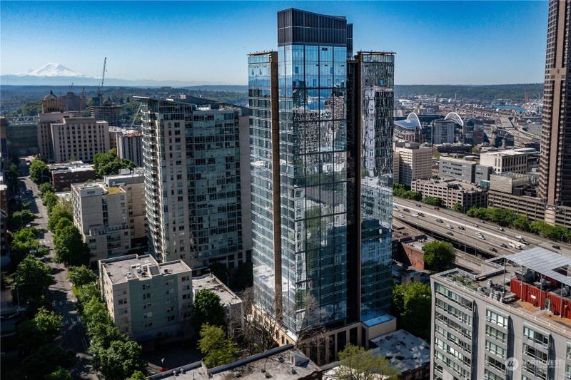 800 Columbia Street, Unit 2002, Seattle, WA 98104 for Sale