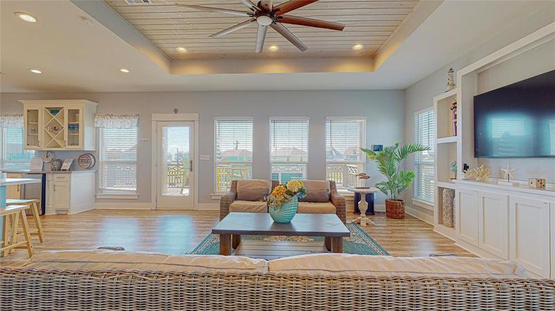 2429 Sand Castle Dr, Crystal Beach, TX 77650 for Sale
