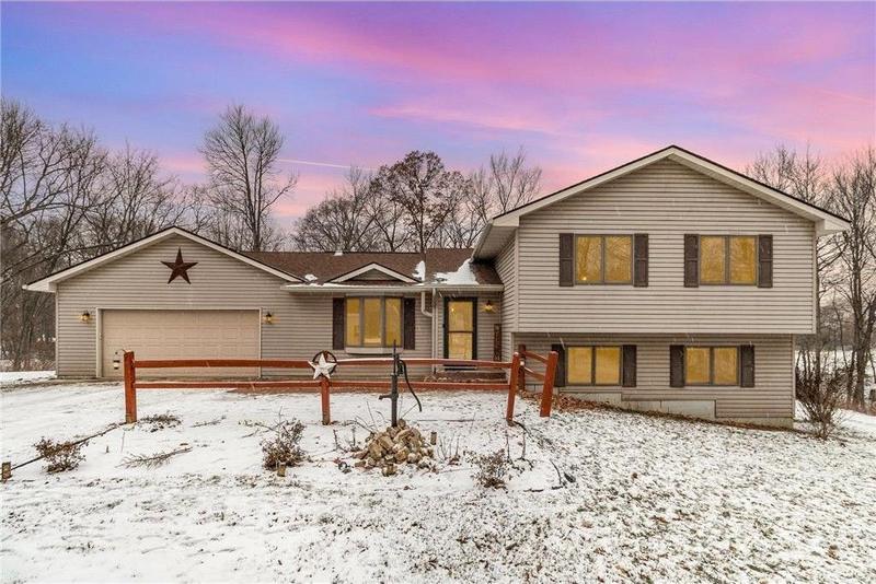 Somerset, Saint Croix County, WI House for sale Property ID: 418658999
