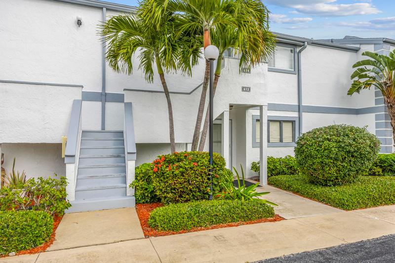 612 Beach Park Lane, Cape Canaveral, FL 32920 for Sale