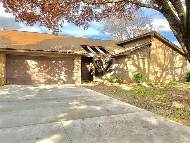 2004 TIPPY TER, Edgecliff Village, TX 76134 Single Family Residence For Sale  MLS# 20507855