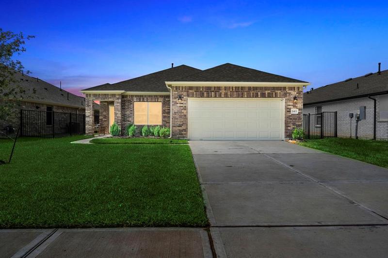 2413 Mar Vista Ln, Texas City, TX 77568 for Sale